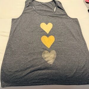 💪🏼💪🏼Set of 2 racer back tank tops. Size L